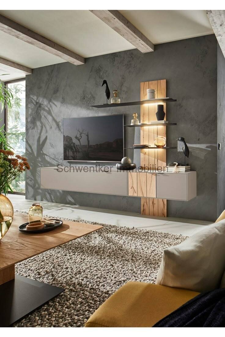 Platz für die Familie mit raffiniertem Grundriss 135 qm / 5 Zi / Einbauküche / PV- Anlage / FB / WP / Schlüsself.