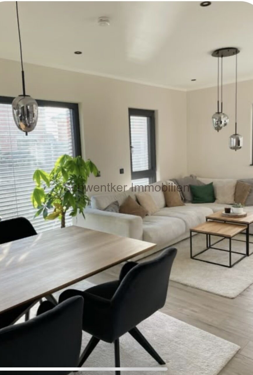 Doppelhaushälfte 108qm mit Grundstück /  Finanzierungsrate 1.265,-  incl Fördermittel  4 Zi / PV- Anlage / Einbauküche / Schlüsself. / FB / WP