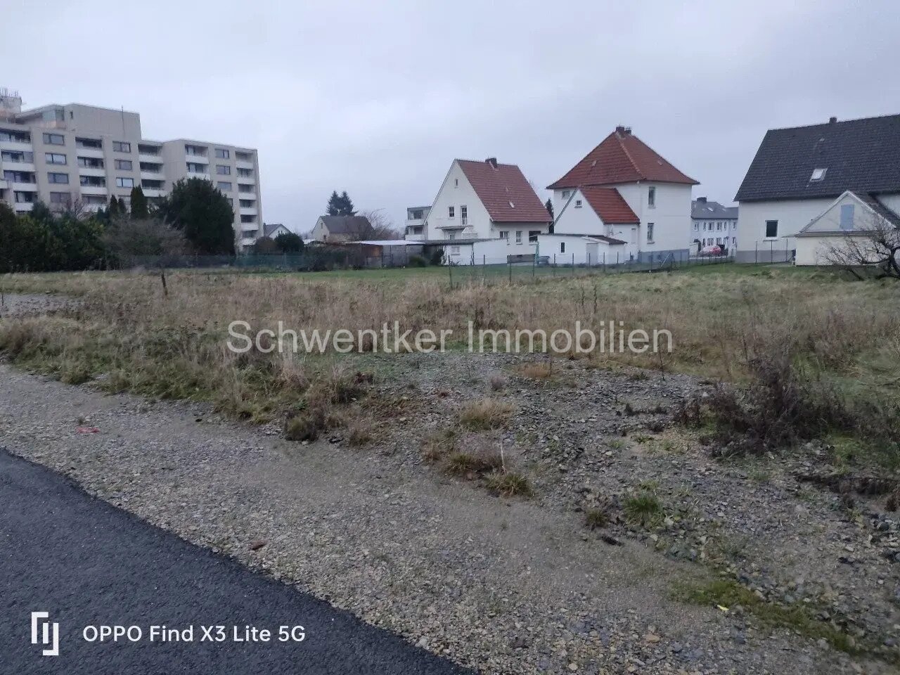 Grundstücksfoto
