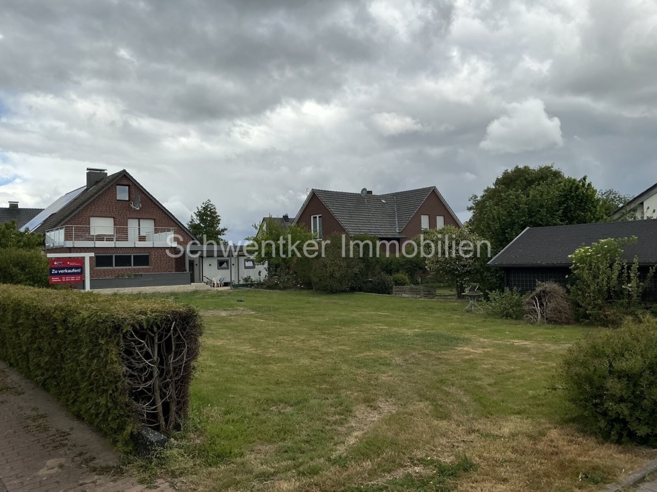 Grundstücksfoto