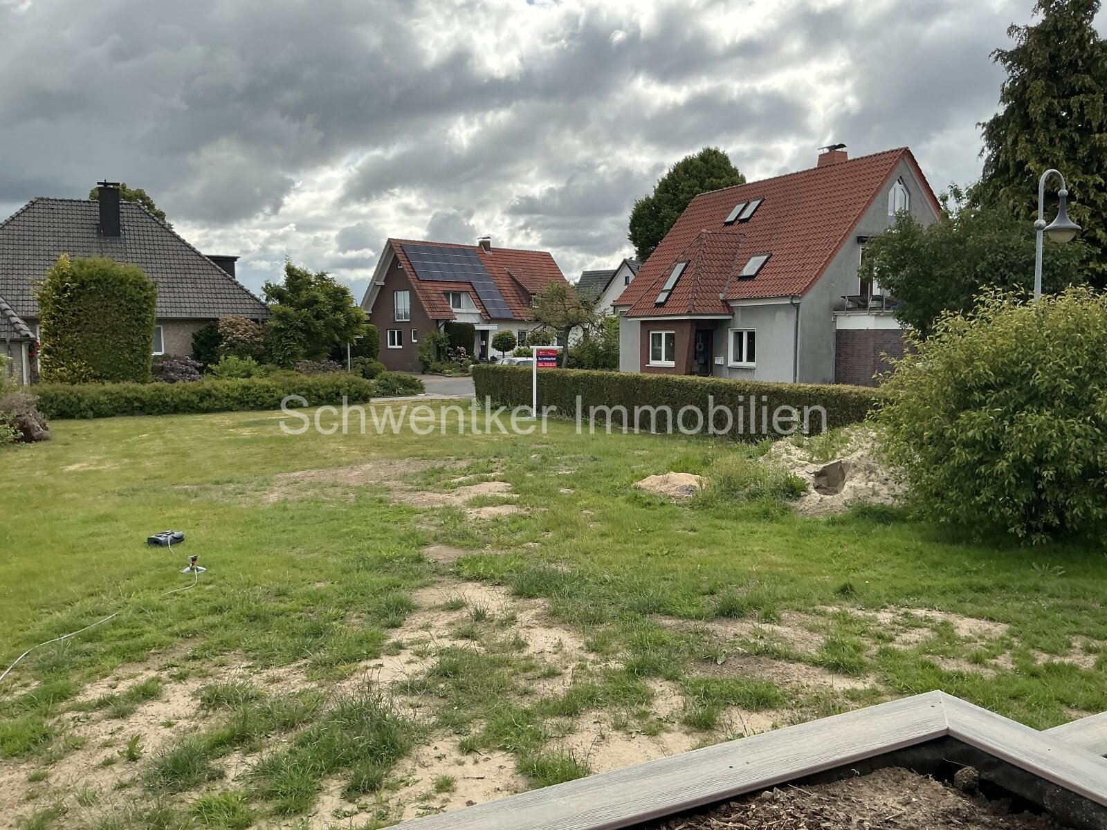 Grundstücksfoto