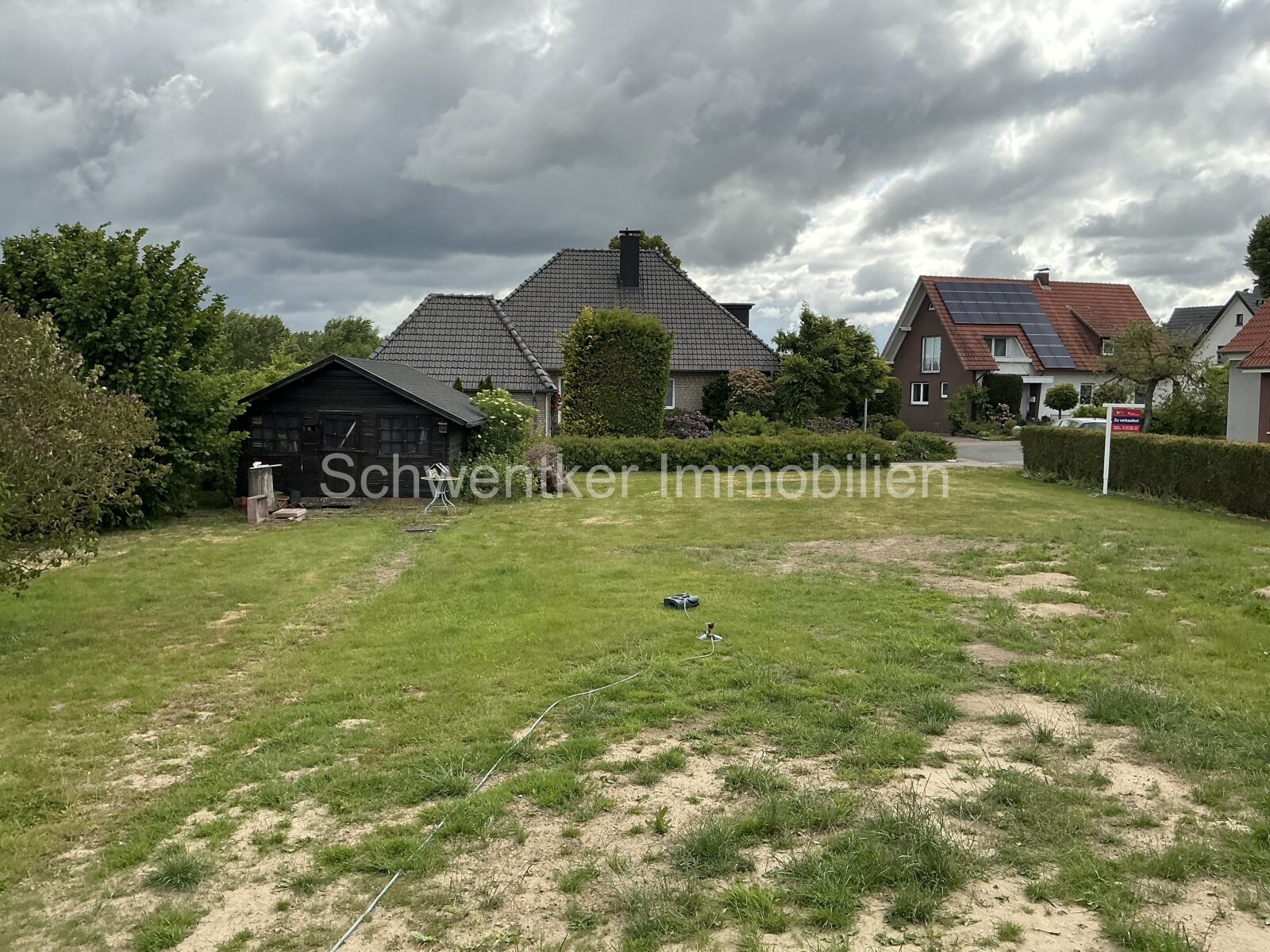 Grundstücksfoto