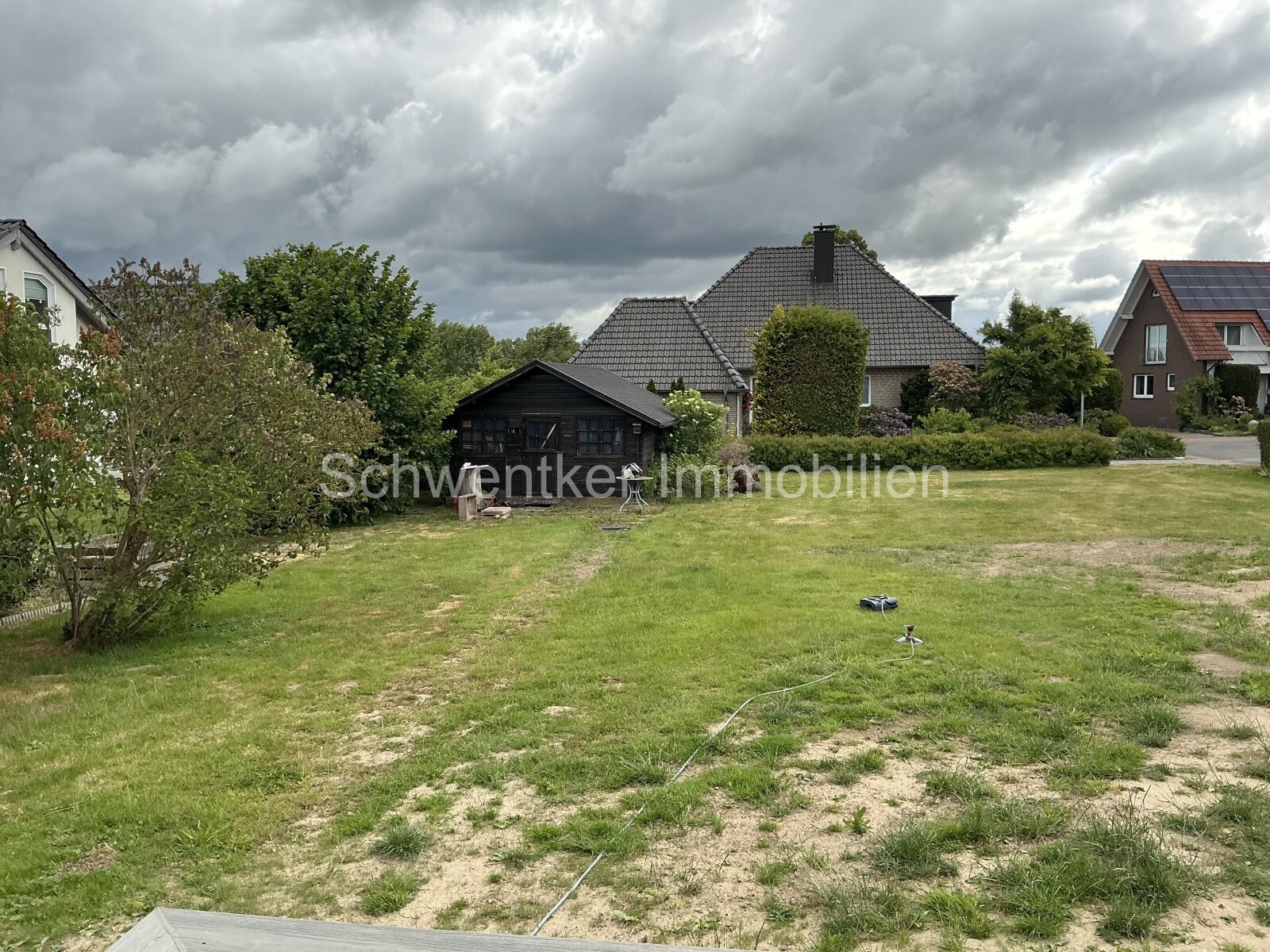 Grundstücksfoto